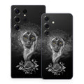 Grimalkin's Glass - Samsung Galaxy S25 Skin